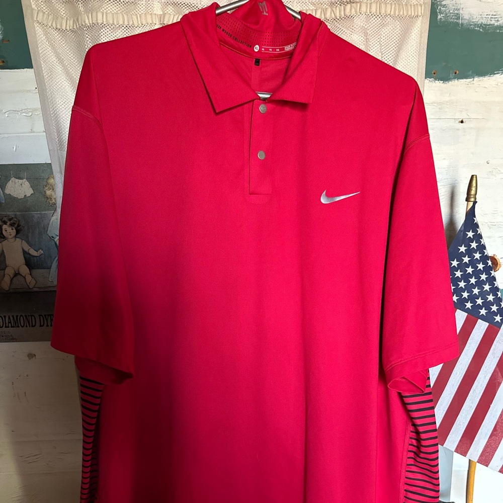 Nike Red Polo Shirt Vibrant Athletic Style